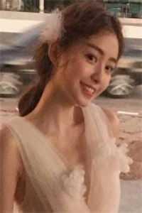 穿越后我变成了一张卡 薄荷猫 穿越后我变成了一张卡 薄荷猫